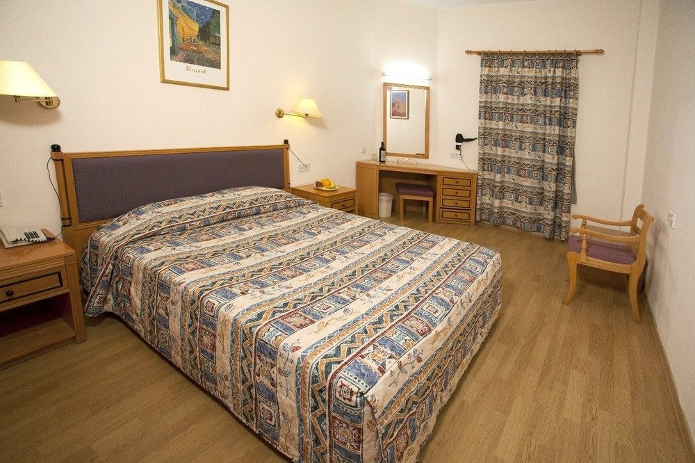 Episkopiana Hotel & Sport Resort Episkopi  Luaran gambar
